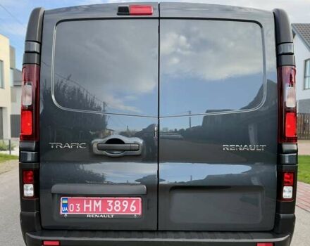 Черный Рено Трафик, объемом двигателя 2 л и пробегом 81 тыс. км за 27900 $, фото 3 на Automoto.ua