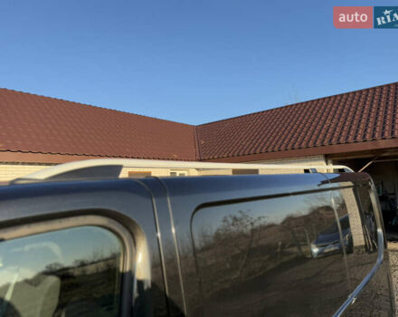 Черный Рено Трафик, объемом двигателя 2 л и пробегом 179 тыс. км за 23450 $, фото 120 на Automoto.ua