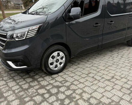 Черный Рено Трафик, объемом двигателя 2 л и пробегом 65 тыс. км за 29900 $, фото 4 на Automoto.ua