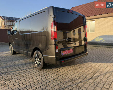Черный Рено Трафик, объемом двигателя 2 л и пробегом 179 тыс. км за 23450 $, фото 141 на Automoto.ua