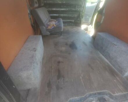 Рено Трафик 2012 в Бахмаче на Automoto.ua Черный Рено Трафик, объемом двигателя 2 л и пробегом 380 тыс. км за 9300 $, фото 7 на Automoto.ua