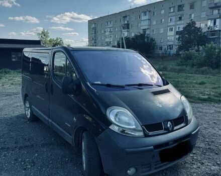 Черный Рено Трафик, объемом двигателя 2 л и пробегом 150 тыс. км за 6030 $, фото 5 на Automoto.ua
