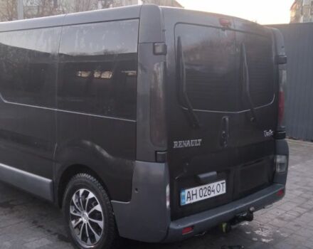 Черный Рено Трафик, объемом двигателя 1.9 л и пробегом 320 тыс. км за 6200 $, фото 1 на Automoto.ua