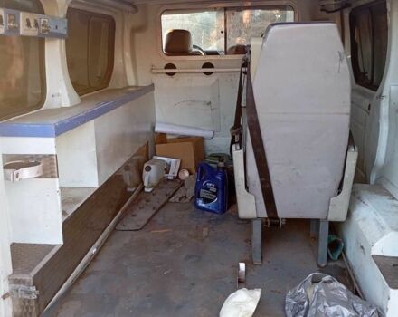 Черный Рено Трафик, объемом двигателя 2 л и пробегом 1 тыс. км за 1650 $, фото 4 на Automoto.ua