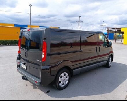 Чорний Рено Трафік, об'ємом двигуна 2.5 л та пробігом 300 тис. км за 13500 $, фото 7 на Automoto.ua