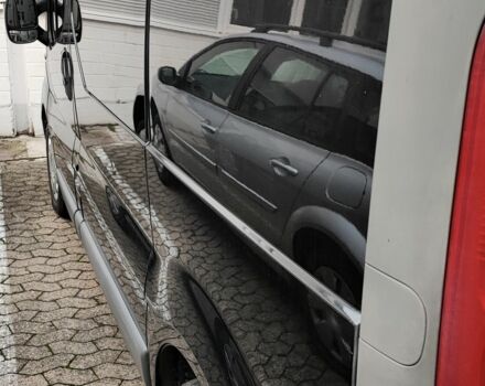 Чорний Рено Трафік, об'ємом двигуна 2 л та пробігом 370 тис. км за 10445 $, фото 6 на Automoto.ua