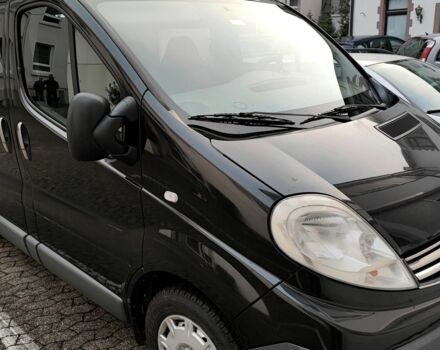 Чорний Рено Трафік, об'ємом двигуна 2 л та пробігом 370 тис. км за 10445 $, фото 2 на Automoto.ua