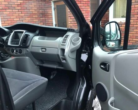 Черный Рено Трафик, объемом двигателя 2 л и пробегом 126 тыс. км за 13700 $, фото 11 на Automoto.ua