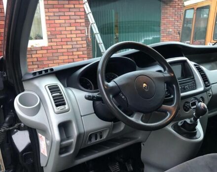 Черный Рено Трафик, объемом двигателя 2 л и пробегом 126 тыс. км за 13700 $, фото 12 на Automoto.ua