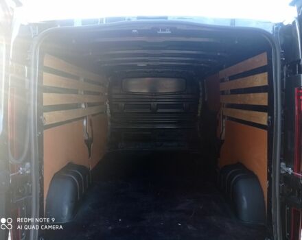Черный Рено Трафик, объемом двигателя 2 л и пробегом 122 тыс. км за 18900 $, фото 3 на Automoto.ua