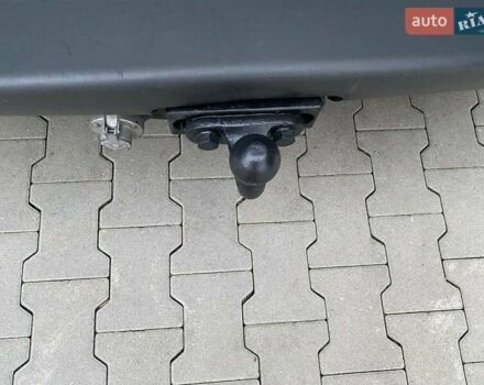 Черный Рено Трафик, объемом двигателя 1.9 л и пробегом 286 тыс. км за 7250 $, фото 75 на Automoto.ua