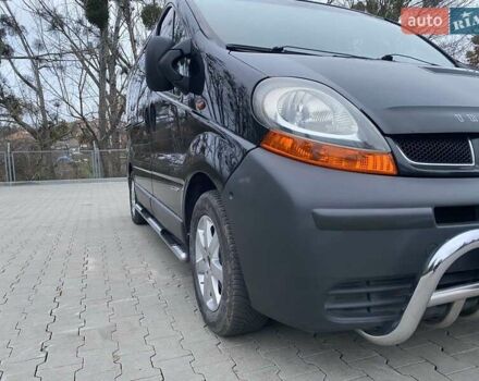 Черный Рено Трафик, объемом двигателя 1.9 л и пробегом 286 тыс. км за 7250 $, фото 24 на Automoto.ua