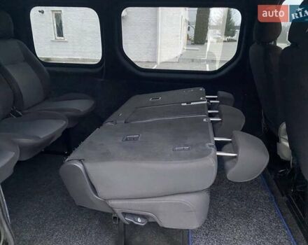 Черный Рено Трафик, объемом двигателя 1.9 л и пробегом 286 тыс. км за 7250 $, фото 69 на Automoto.ua