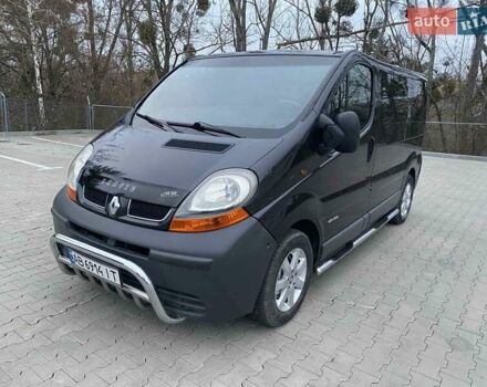 Черный Рено Трафик, объемом двигателя 1.9 л и пробегом 286 тыс. км за 7250 $, фото 31 на Automoto.ua