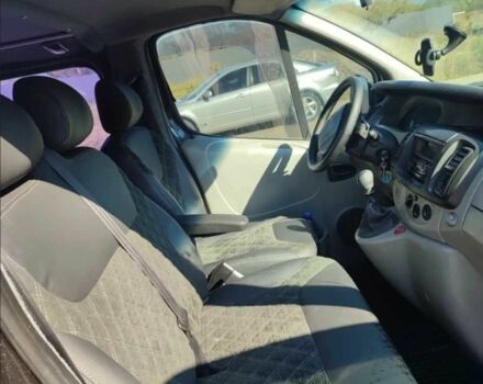 Черный Рено Трафик, объемом двигателя 1.9 л и пробегом 386 тыс. км за 6900 $, фото 1 на Automoto.ua