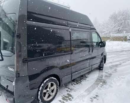 Черный Рено Трафик, объемом двигателя 1.9 л и пробегом 500 тыс. км за 5700 $, фото 4 на Automoto.ua