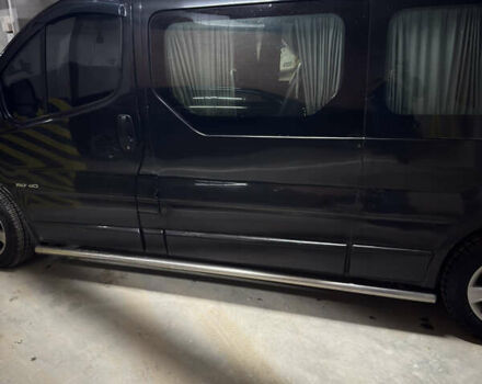 Чорний Рено Трафік, об'ємом двигуна 2.46 л та пробігом 333 тис. км за 8600 $, фото 7 на Automoto.ua