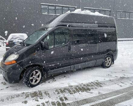 Черный Рено Трафик, объемом двигателя 1.9 л и пробегом 500 тыс. км за 5700 $, фото 1 на Automoto.ua