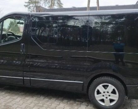 Черный Рено Трафик, объемом двигателя 1.9 л и пробегом 190 тыс. км за 6800 $, фото 2 на Automoto.ua