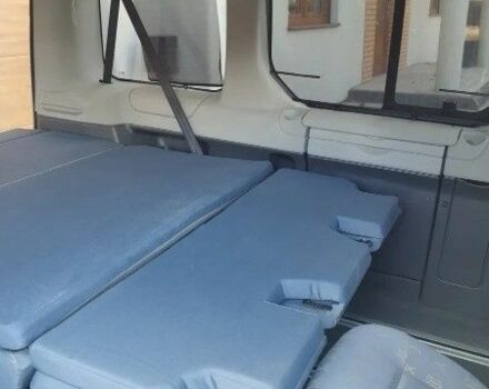 Черный Рено Трафик, объемом двигателя 1.9 л и пробегом 190 тыс. км за 6800 $, фото 22 на Automoto.ua