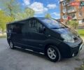 Черный Рено Трафик, объемом двигателя 2.5 л и пробегом 370 тыс. км за 10500 $, фото 2 на Automoto.ua