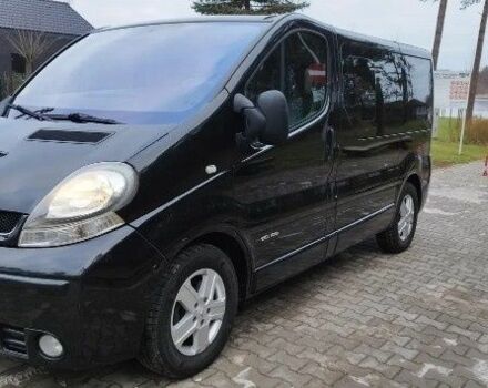 Черный Рено Трафик, объемом двигателя 1.9 л и пробегом 190 тыс. км за 6800 $, фото 3 на Automoto.ua