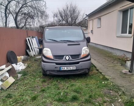 Черный Рено Трафик, объемом двигателя 2 л и пробегом 240 тыс. км за 8800 $, фото 3 на Automoto.ua