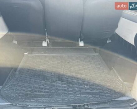 Чорний Рено Трафік, об'ємом двигуна 2 л та пробігом 202 тис. км за 9700 $, фото 9 на Automoto.ua