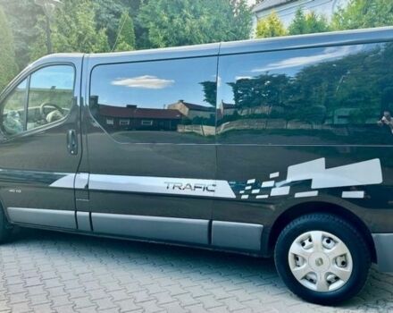 Черный Рено Трафик, объемом двигателя 2 л и пробегом 275 тыс. км за 3500 $, фото 2 на Automoto.ua