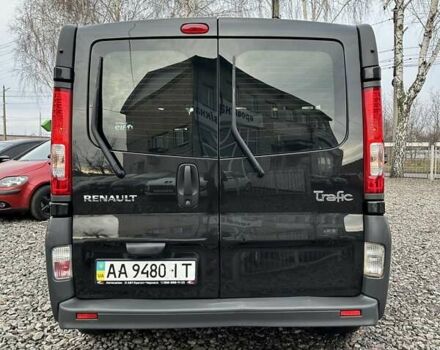 Черный Рено Трафик, объемом двигателя 2 л и пробегом 228 тыс. км за 10500 $, фото 7 на Automoto.ua
