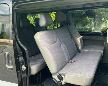 Черный Рено Трафик, объемом двигателя 2 л и пробегом 275 тыс. км за 3500 $, фото 9 на Automoto.ua