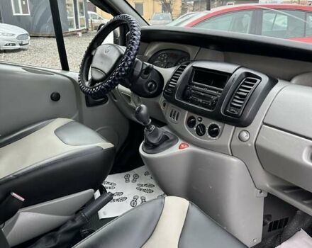 Черный Рено Трафик, объемом двигателя 2 л и пробегом 228 тыс. км за 10500 $, фото 20 на Automoto.ua