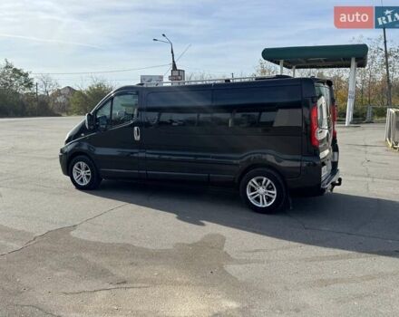 Чорний Рено Трафік, об'ємом двигуна 2 л та пробігом 202 тис. км за 9700 $, фото 5 на Automoto.ua