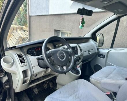 Черный Рено Трафик, объемом двигателя 2.5 л и пробегом 347 тыс. км за 6900 $, фото 14 на Automoto.ua