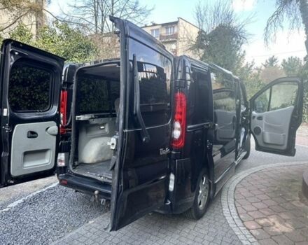 Черный Рено Трафик, объемом двигателя 2.5 л и пробегом 347 тыс. км за 6900 $, фото 5 на Automoto.ua