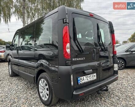 Чорний Рено Трафік, об'ємом двигуна 2 л та пробігом 328 тис. км за 11800 $, фото 2 на Automoto.ua
