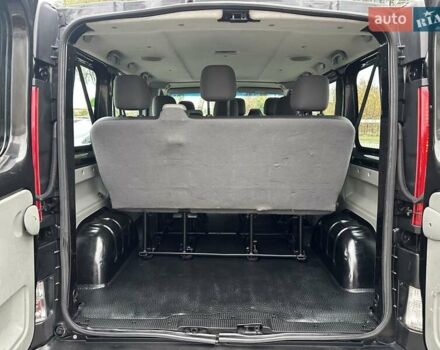 Чорний Рено Трафік, об'ємом двигуна 2 л та пробігом 328 тис. км за 11800 $, фото 13 на Automoto.ua