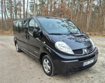 Черный Рено Трафик, объемом двигателя 1.9 л и пробегом 232 тыс. км за 2700 $, фото 2 на Automoto.ua