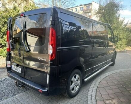 Черный Рено Трафик, объемом двигателя 2.5 л и пробегом 347 тыс. км за 6900 $, фото 3 на Automoto.ua