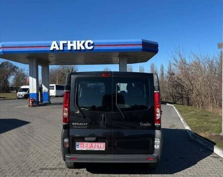 Черный Рено Трафик, объемом двигателя 2 л и пробегом 250 тыс. км за 12800 $, фото 2 на Automoto.ua