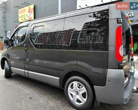 Чорний Рено Трафік, об'ємом двигуна 2 л та пробігом 347 тис. км за 8990 $, фото 9 на Automoto.ua