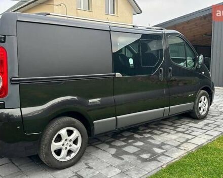 Черный Рено Трафик, объемом двигателя 2 л и пробегом 237 тыс. км за 13600 $, фото 5 на Automoto.ua