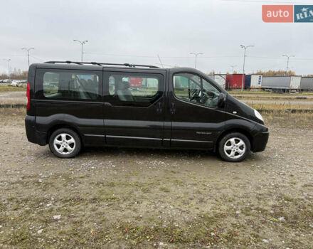 Черный Рено Трафик, объемом двигателя 2 л и пробегом 230 тыс. км за 13800 $, фото 3 на Automoto.ua