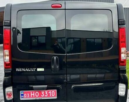 Черный Рено Трафик, объемом двигателя 2 л и пробегом 237 тыс. км за 13600 $, фото 4 на Automoto.ua