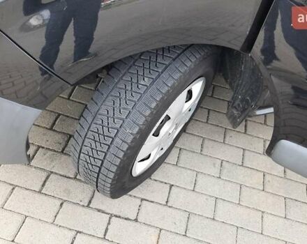 Черный Рено Трафик, объемом двигателя 2 л и пробегом 176 тыс. км за 15999 $, фото 1 на Automoto.ua