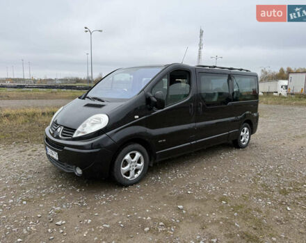 Черный Рено Трафик, объемом двигателя 2 л и пробегом 230 тыс. км за 13800 $, фото 8 на Automoto.ua
