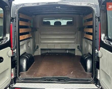 Черный Рено Трафик, объемом двигателя 2 л и пробегом 237 тыс. км за 13600 $, фото 12 на Automoto.ua