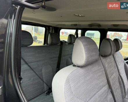 Черный Рено Трафик, объемом двигателя 2 л и пробегом 230 тыс. км за 13800 $, фото 14 на Automoto.ua