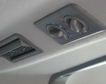 Рено Трафик 2011 в Николаеве на Automoto.ua Черный Рено Трафик, объемом двигателя 2 л и пробегом 256 тыс. км за 8200 $, фото 10 на Automoto.ua