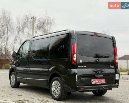 Черный Рено Трафик, объемом двигателя 2.5 л и пробегом 256 тыс. км за 14500 $, фото 8 на Automoto.ua